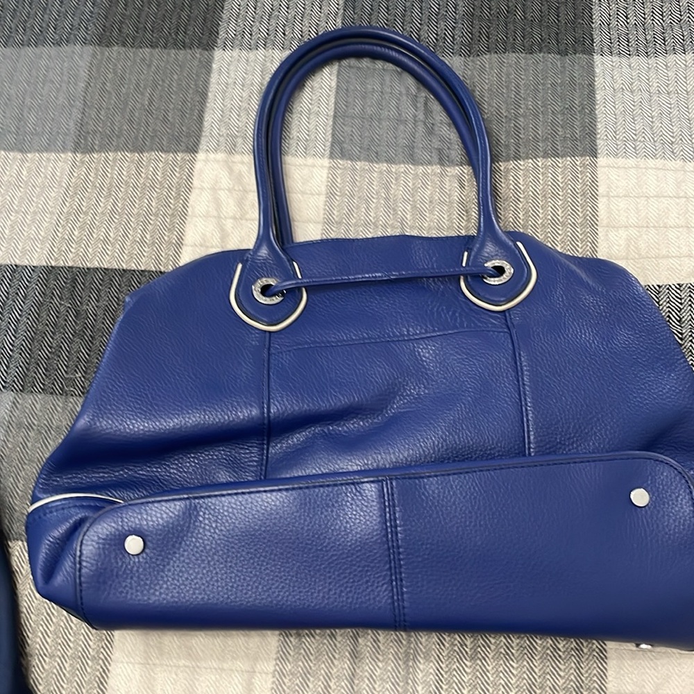 handbag - Picture 3 of 5
